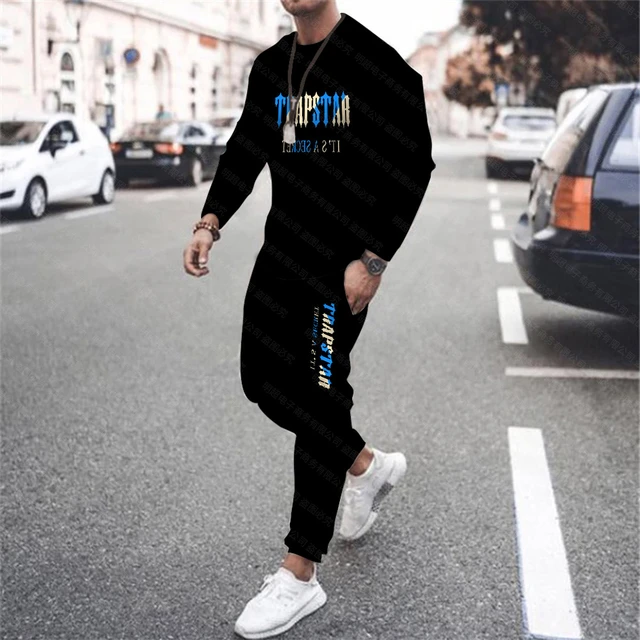 Perfect Trapstar Tracksuit In Streetwear Fashion