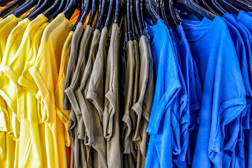 How to Choose Stylish and Quality T-Shirts: A Comprehensive Guide